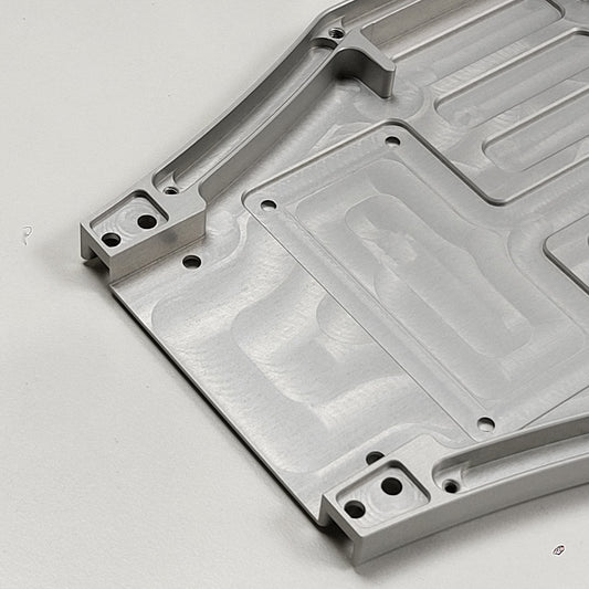 AE - B6.4 - RF3 Chassis